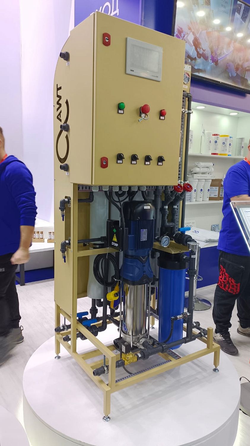 Больше 40 лидов и 200+ розданных визиток