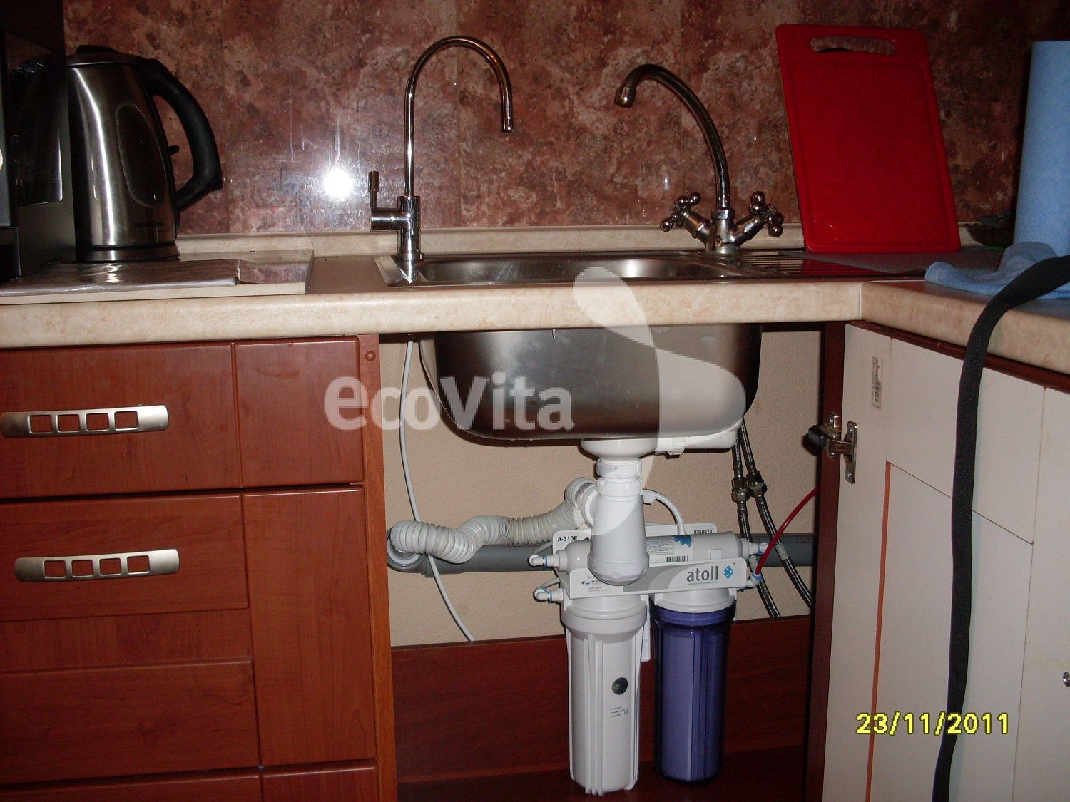 Установка фильтров под мойку